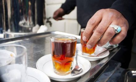 حکم فروش اجناس فاسد شدنی مسجد
